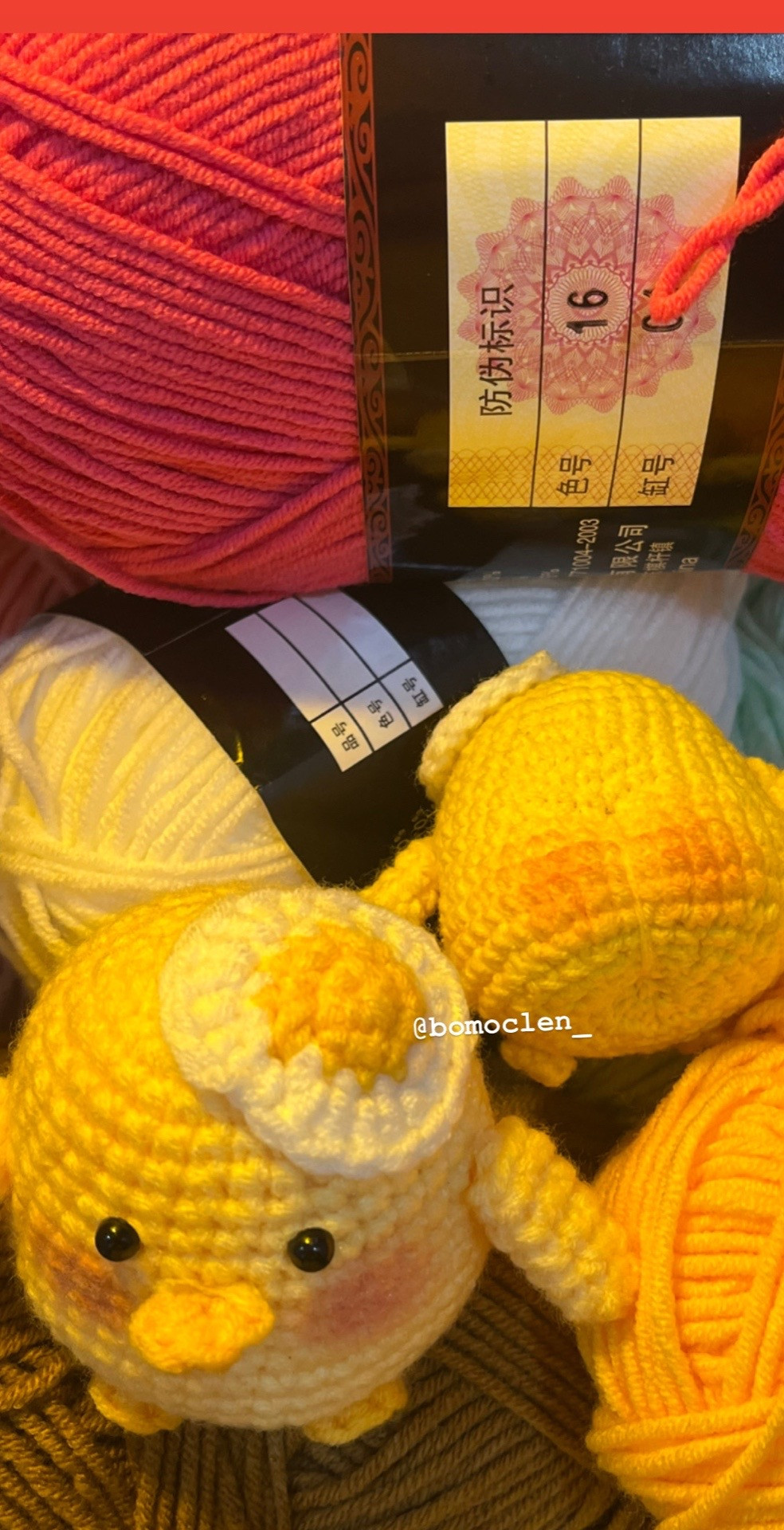 Crochet Pattern: Adorable Yellow Chicks with Yarn