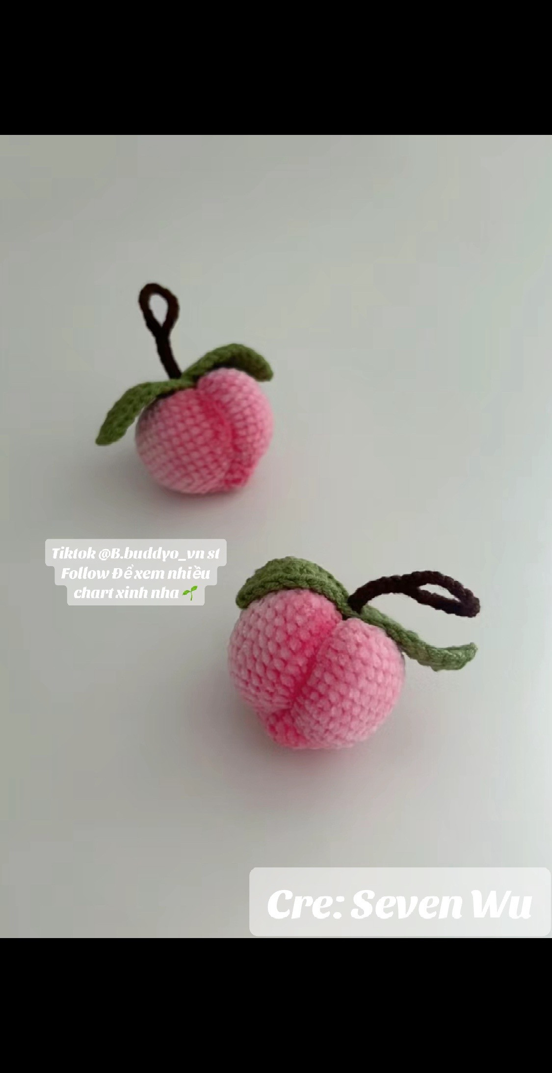 Crochet Pattern: Cute Peach Keychain Tutorial