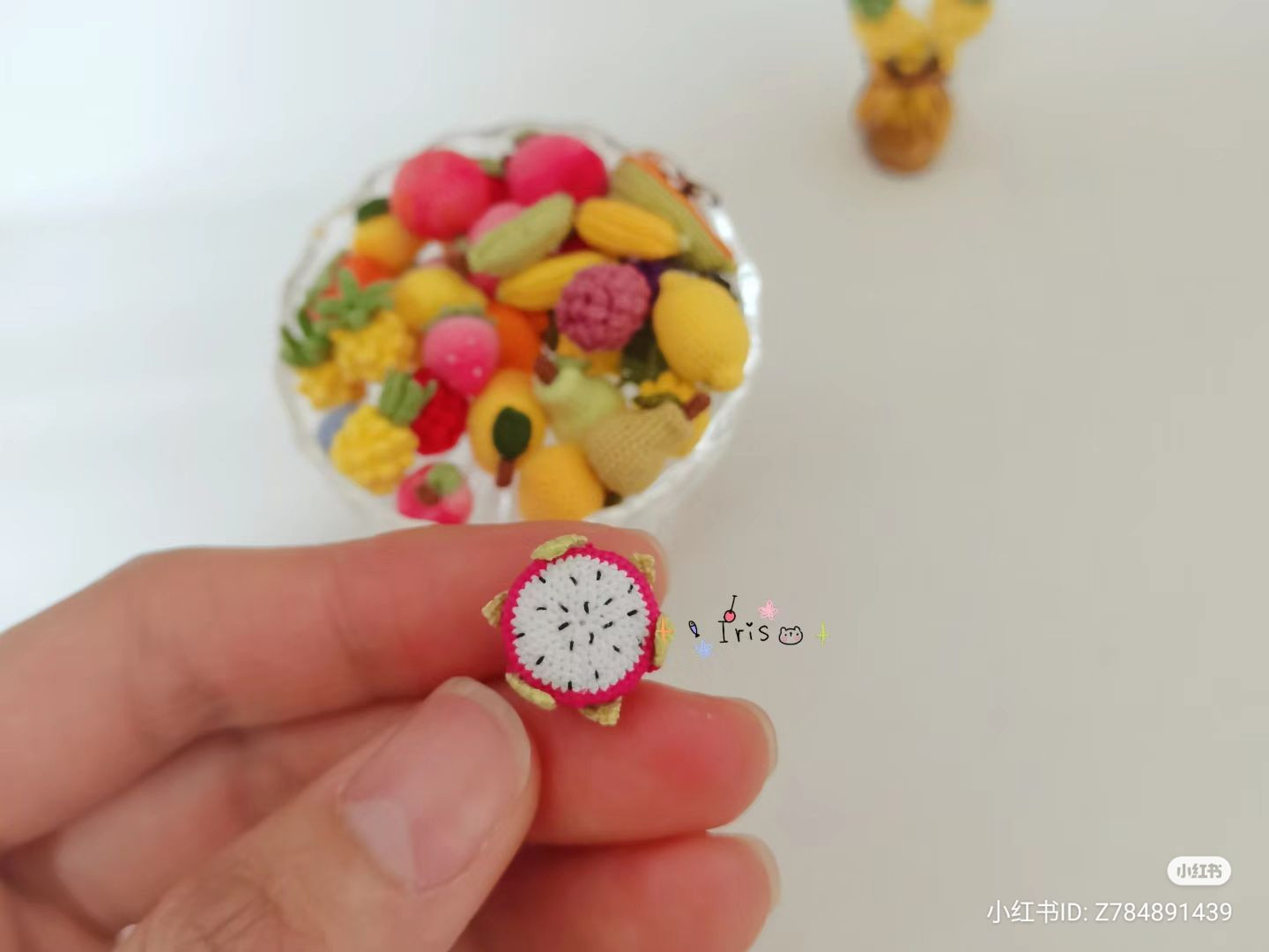 Cute Crochet Dragon Fruit Keychain Pattern for Beginners