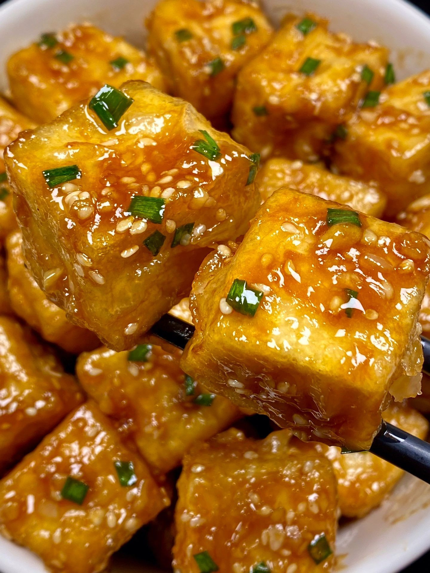 Đậu Hũ Chiên Sốt Đậm Đà Thơm Ngon, Gây Nghiện Mỗi Bữa Cơm