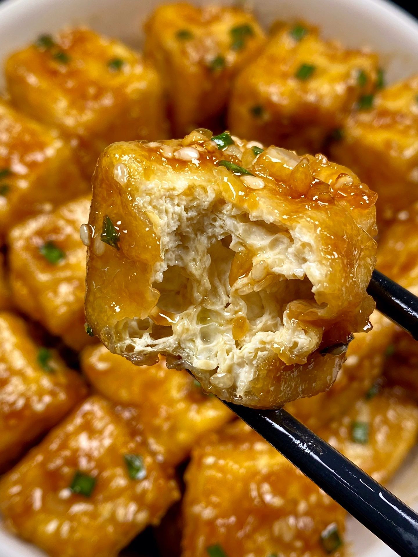 Đậu Hũ Chiên Sốt Đậm Đà Thơm Ngon, Gây Nghiện Mỗi Bữa Cơm