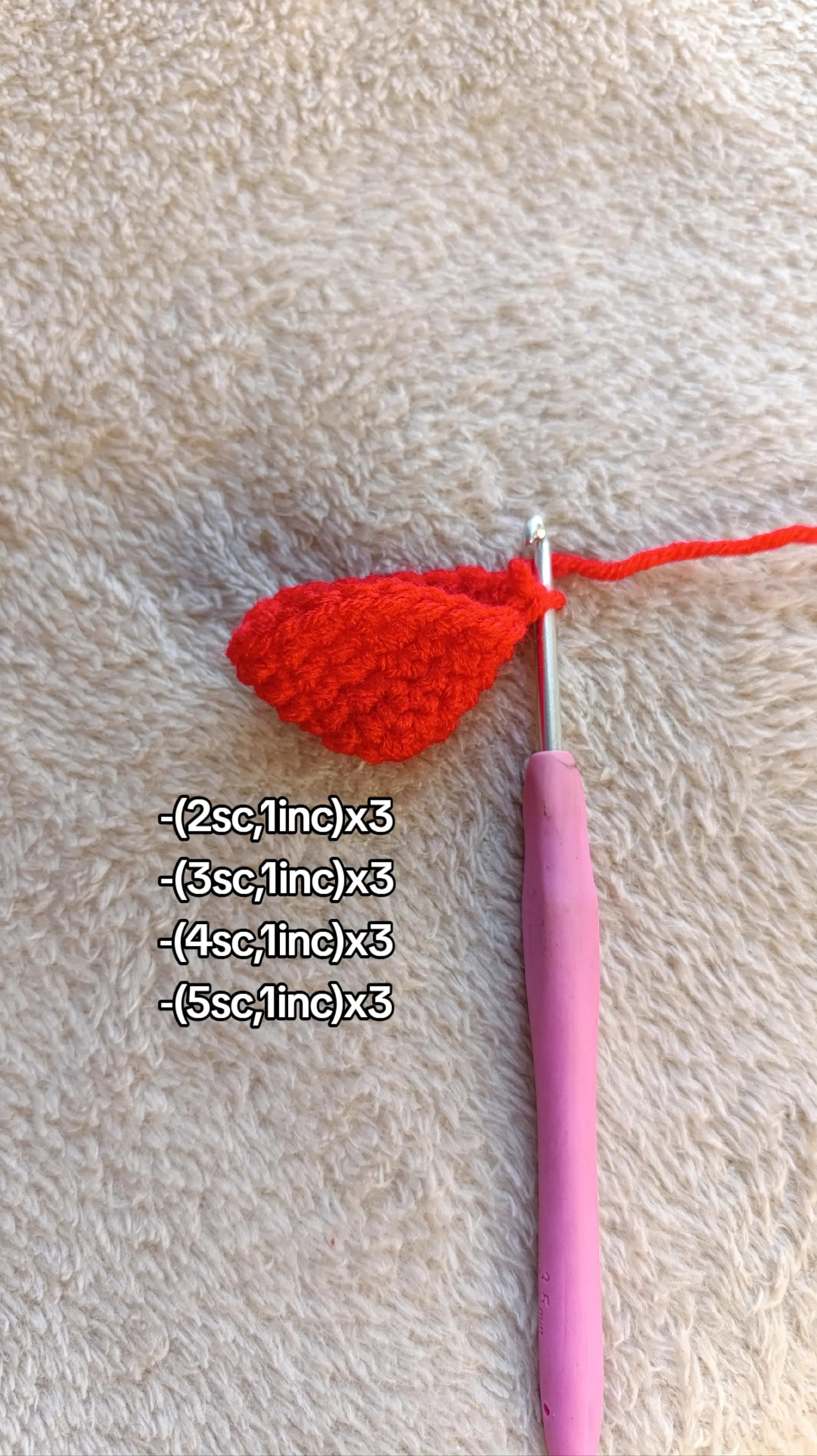 Free Crochet Pattern: Anatomical Heart Design