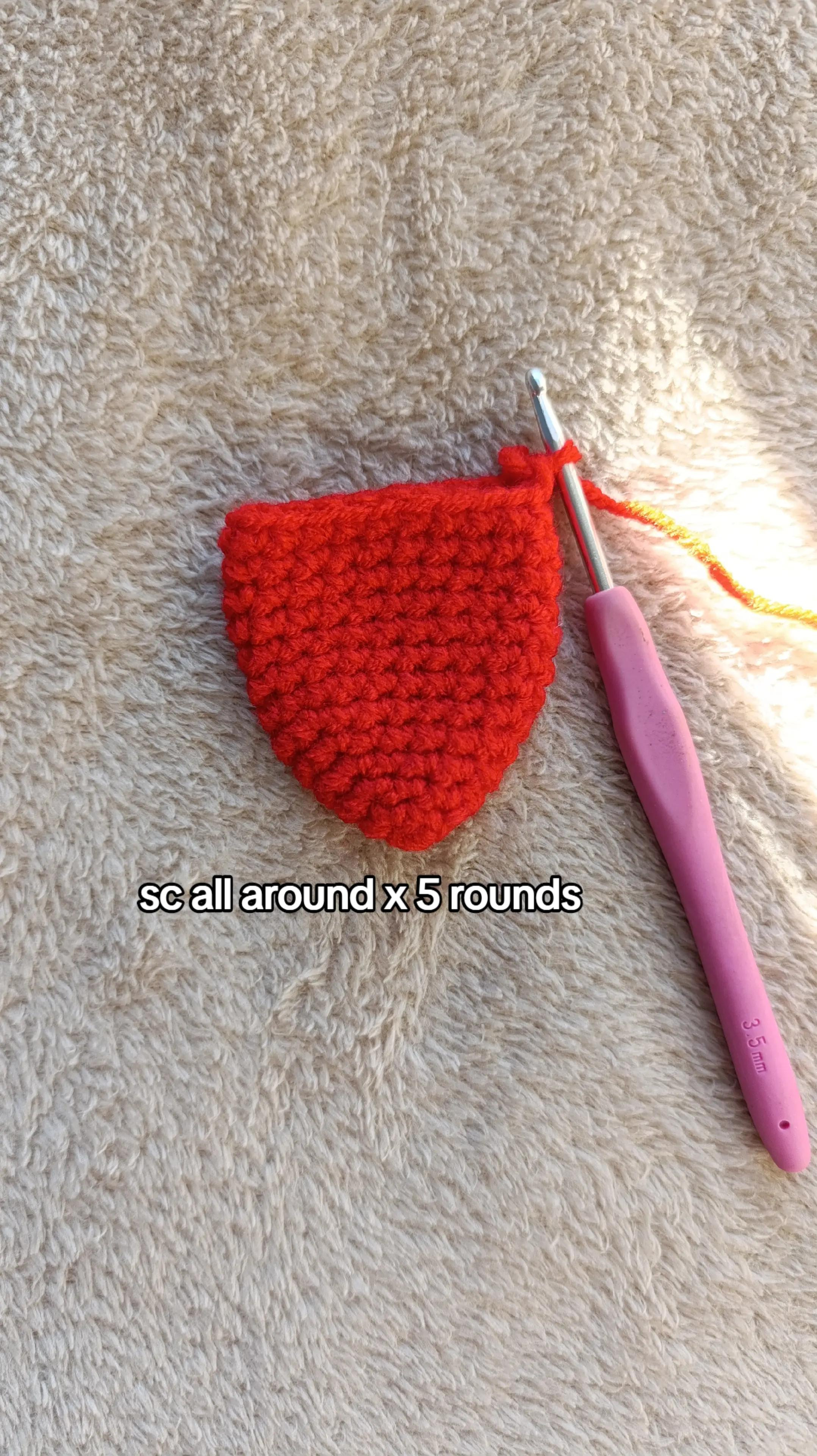 Free Crochet Pattern: Anatomical Heart Design