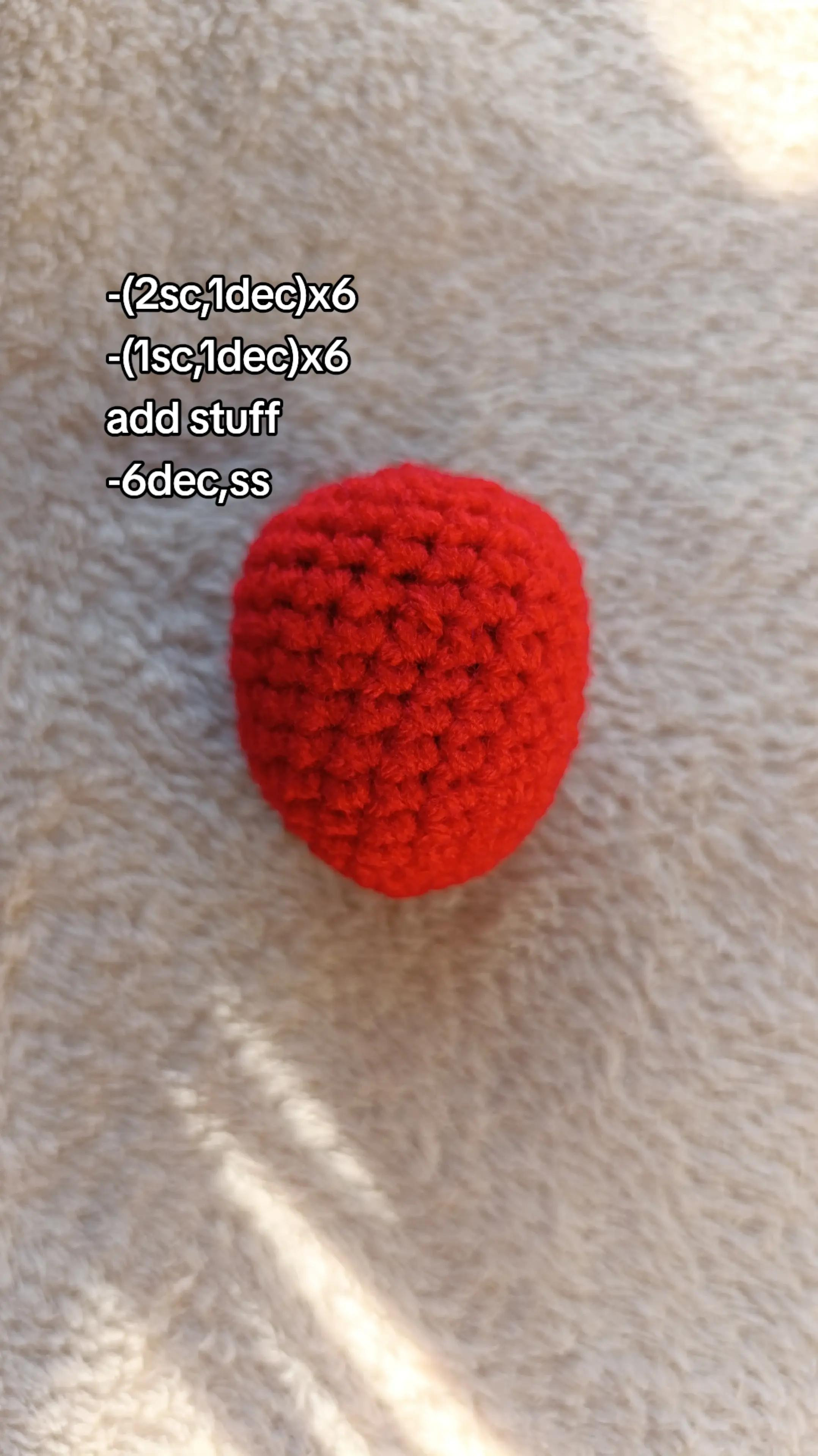 Free Crochet Pattern: Anatomical Heart Design