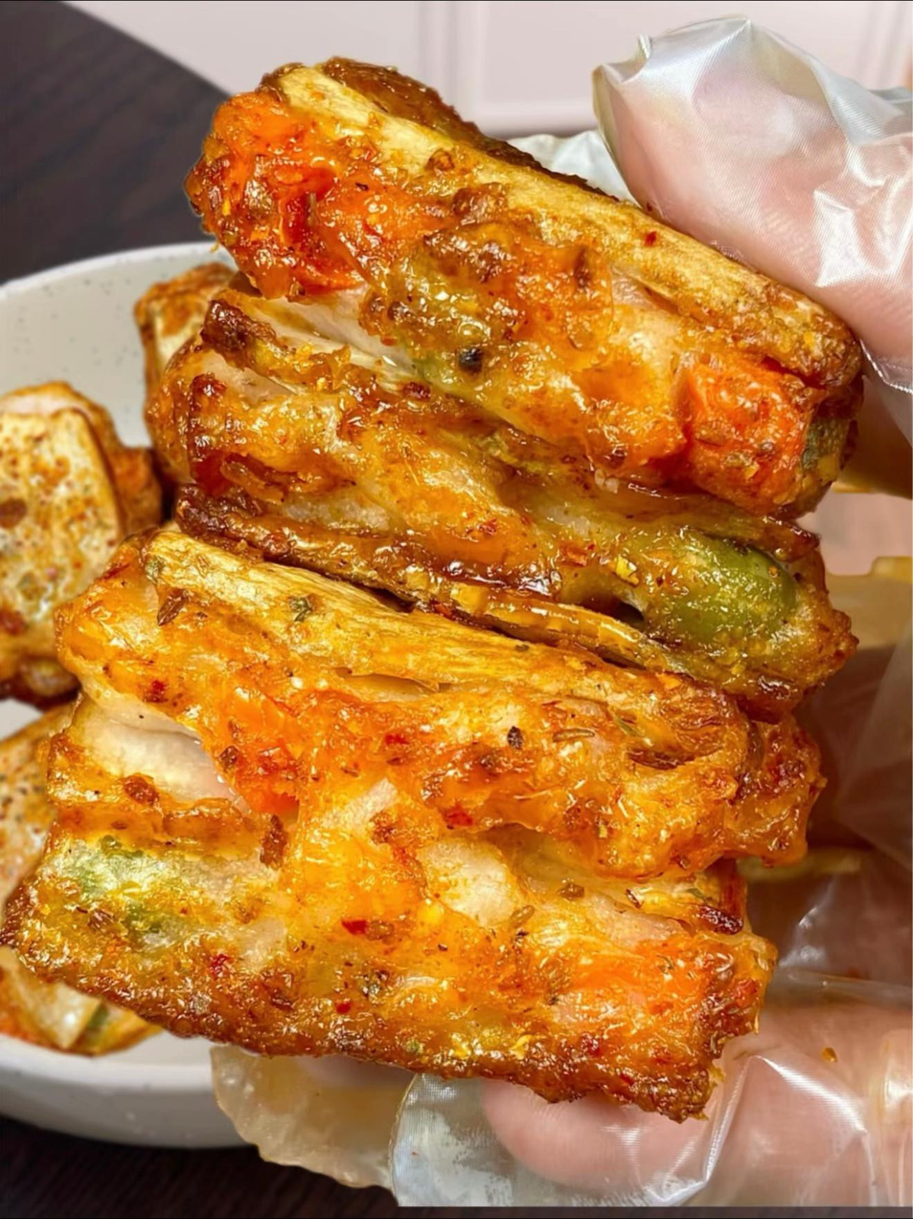 Gà Kẹp Chả Tôm Nướng: Thơm Ngon, Bổ Dưỡng, Dễ Chế Biến