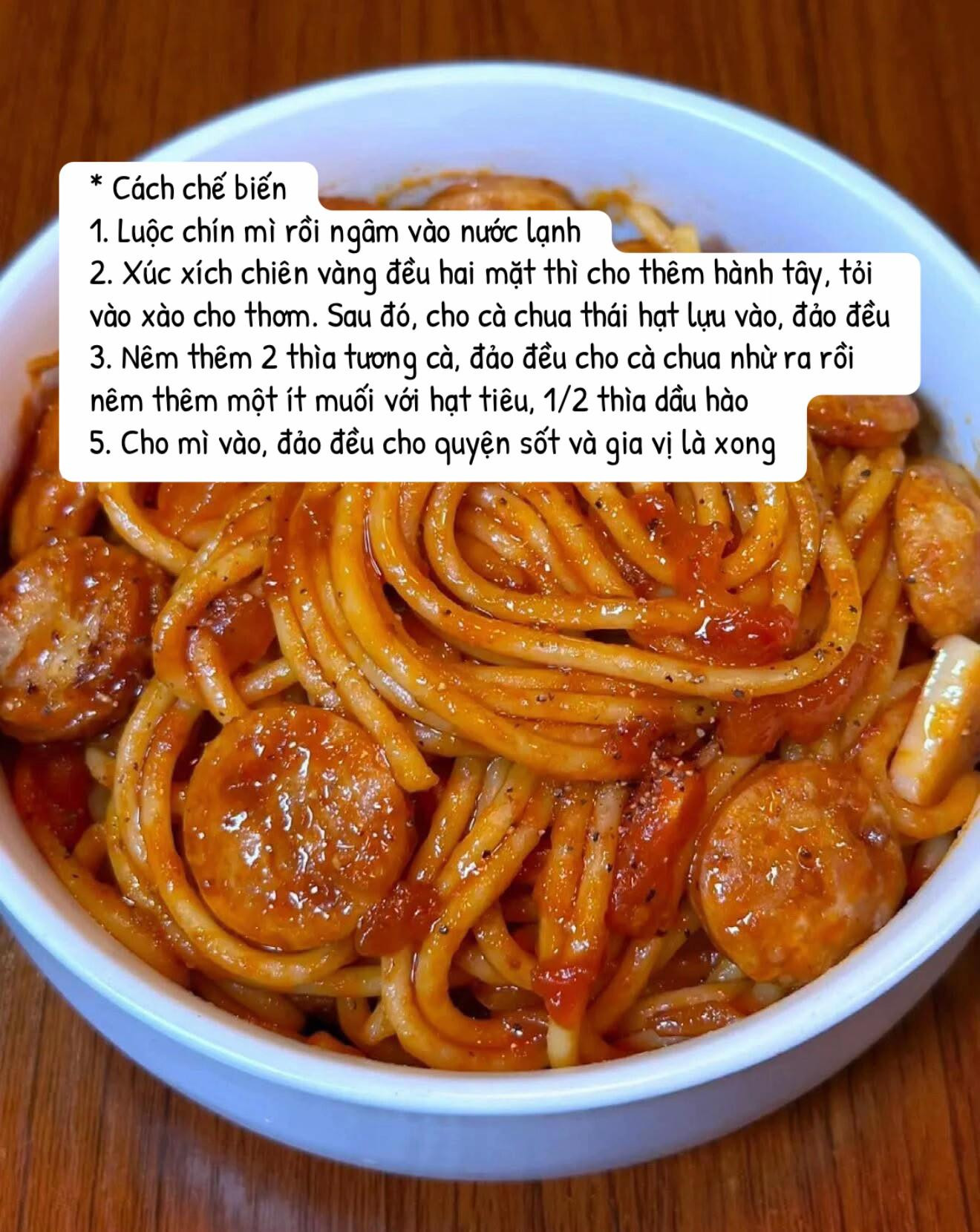 Mì Ý Xúc Xích Sốt Cà Chua Đậm Đà