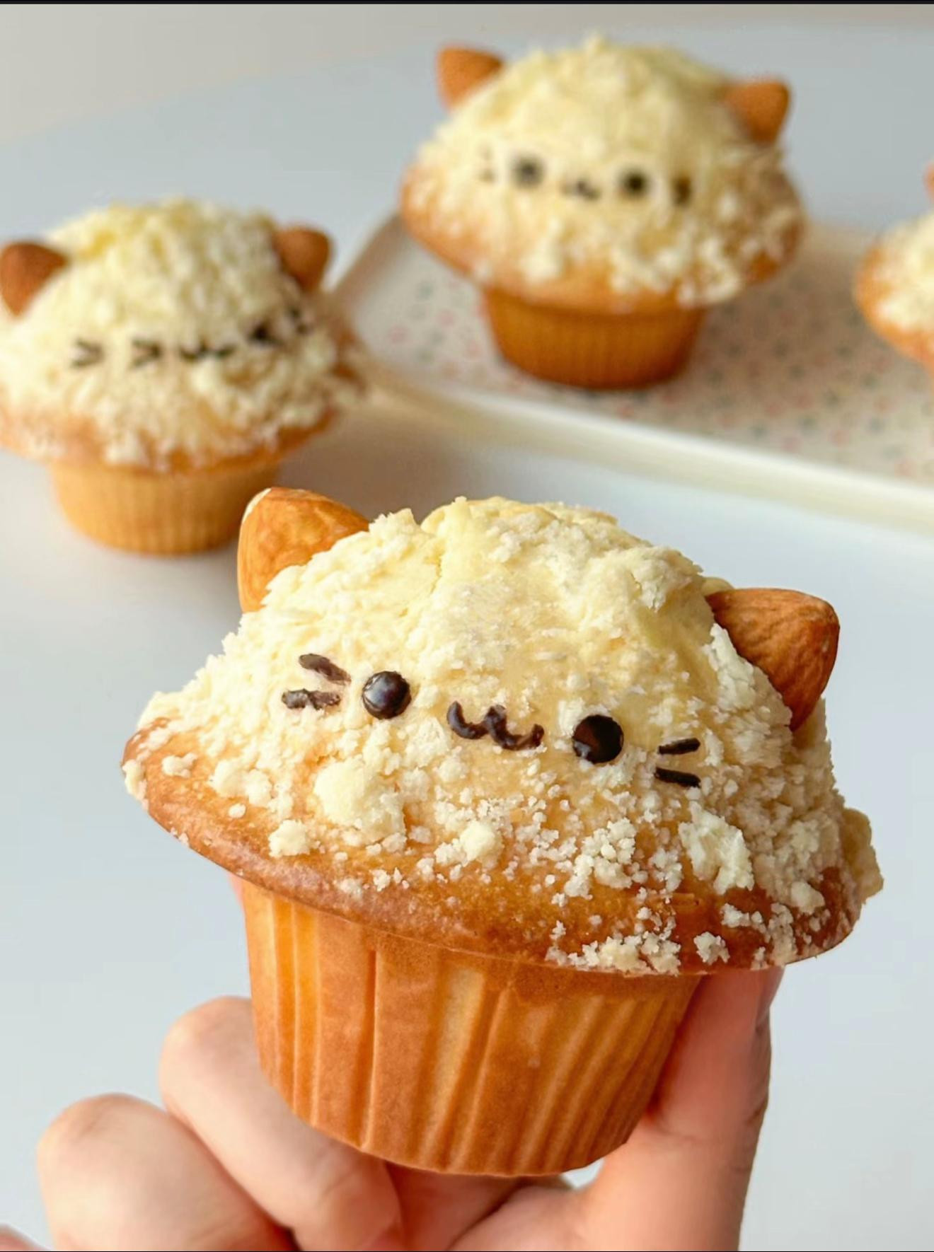 Muffin Mèo Dễ Thương Thơm Ngon Hấp Dẫn