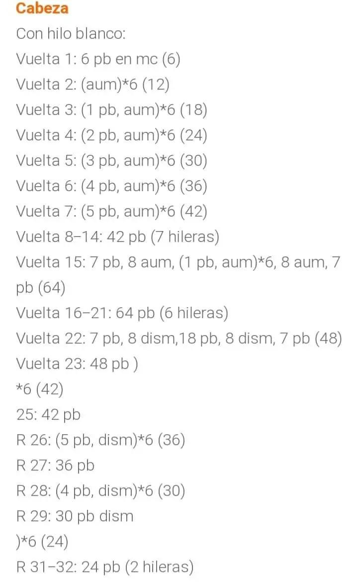 Muñeco de nieve de crochet con girasol decorativo