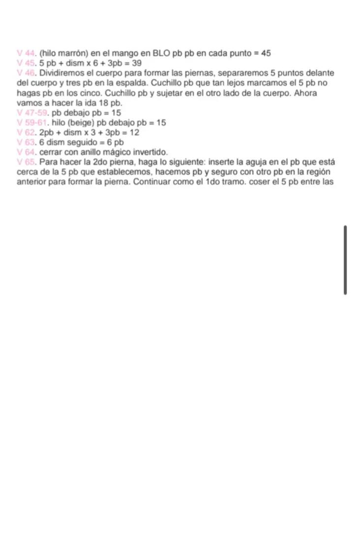 Reno Amigurumi Navideño con Sombrero de Santa Claus