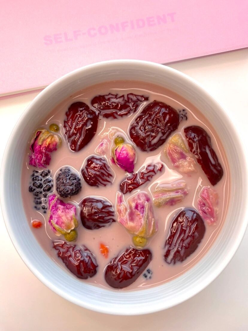 Sữa Hoa Hồng Tươi Mát - Bí Quyết Da Hồng Rạng Ngời