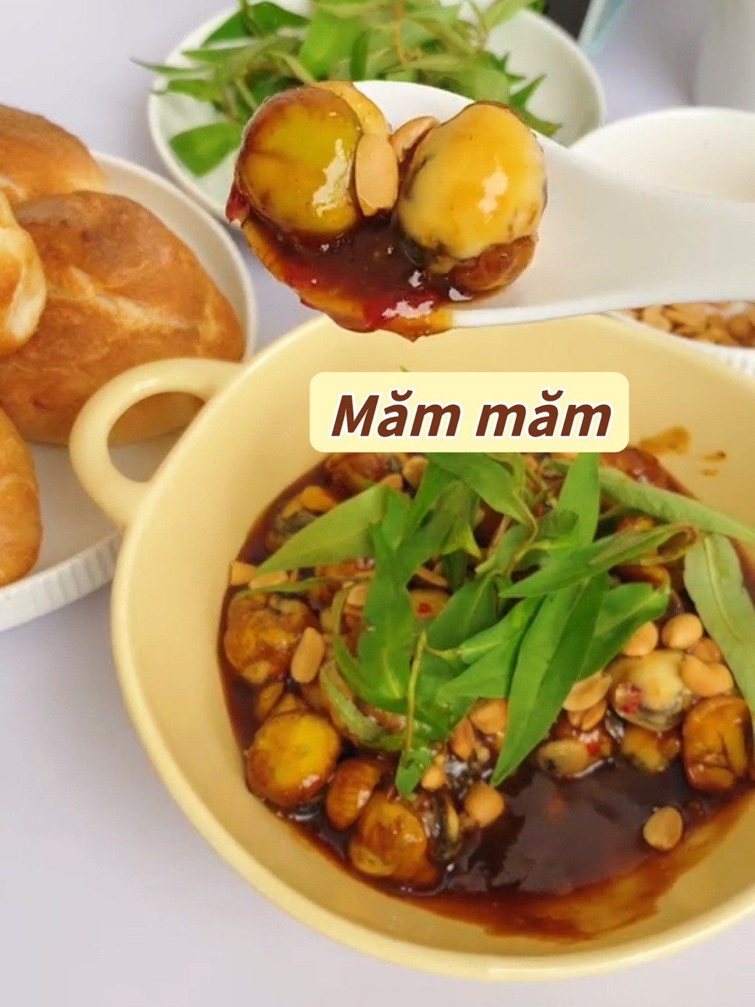 Trứng Cút Lộn Xào Me Thơm Ngon Đậm Đà Vị Me