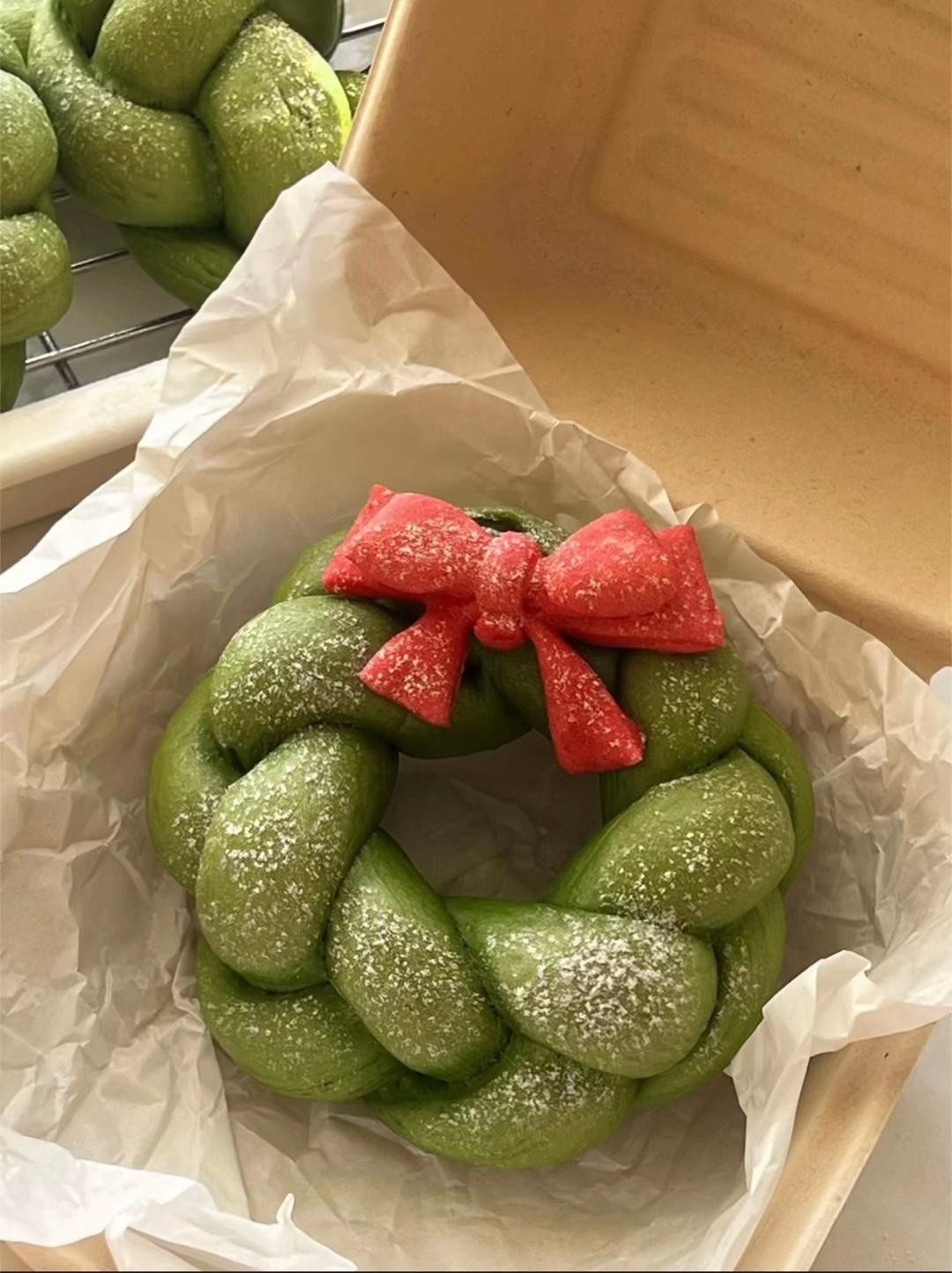 Vòng bánh Giáng Sinh matcha quế, món quà sức khỏe độc đáo