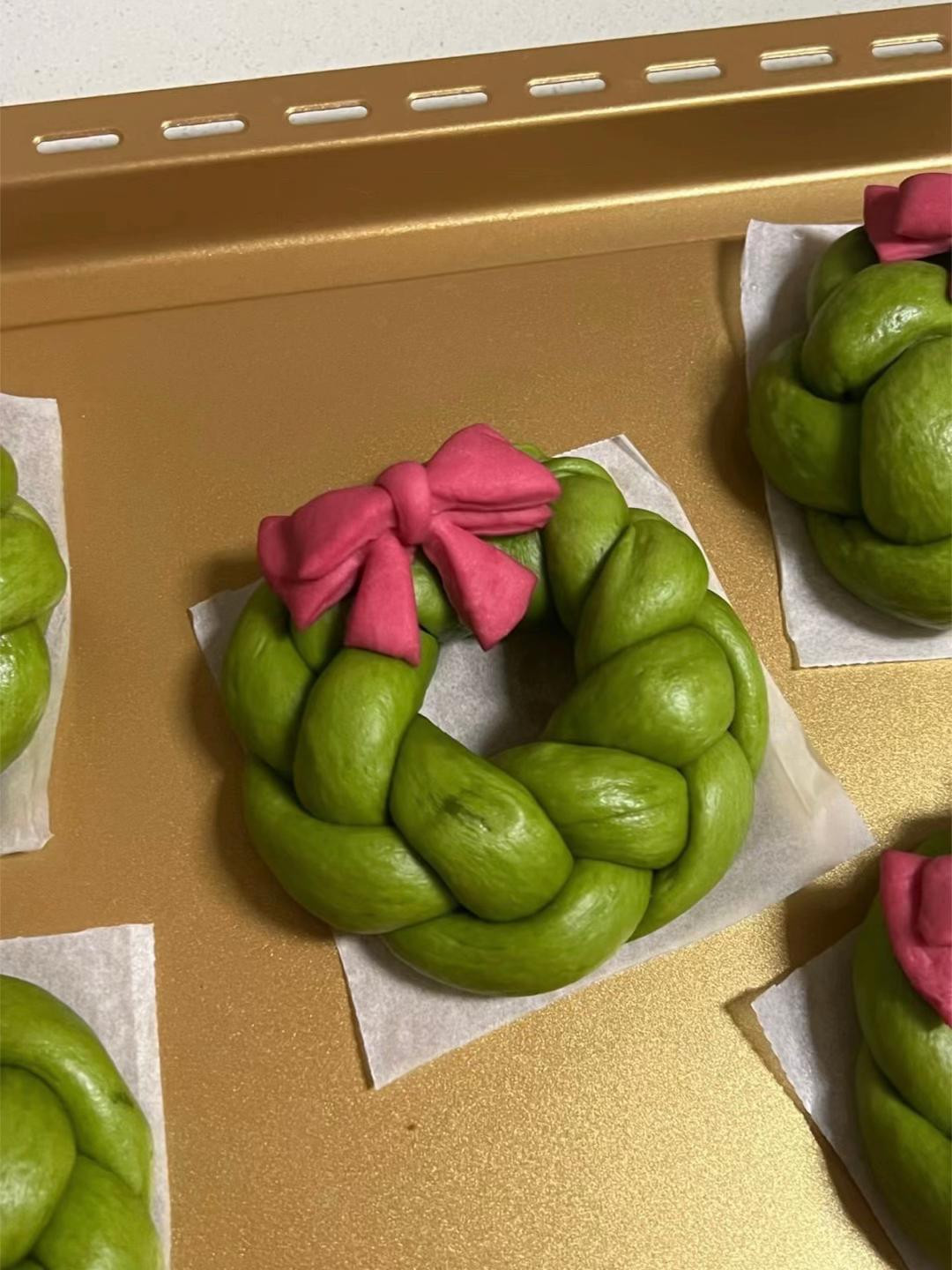 Vòng bánh Giáng Sinh matcha quế, món quà sức khỏe độc đáo