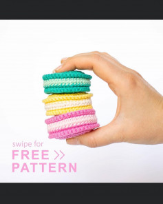 Blue, yellow, and pink cookie crochet pattern.