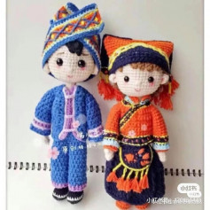 Crochet pattern for boys and girls dolls wearing hats and ethnic clothes
