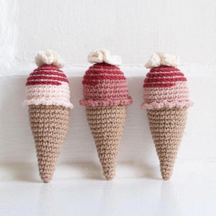 Ice cream cone crochet pattern