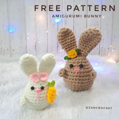 Long-eared rabbit crochet pattern with bow.