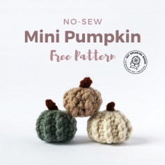 Mini pumpkin crochet pattern.