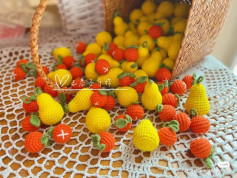 Pear and orange crochet pattern