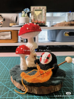 Red mushroom crochet pattern
