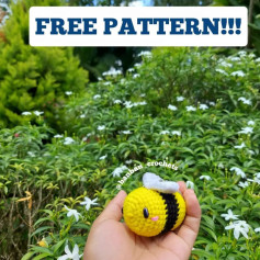 Yellow bee crochet pattern with black stripes