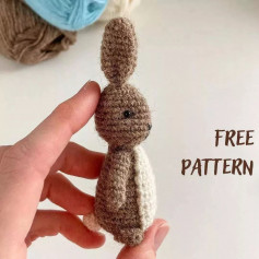 Brown and white belly crochet pattern.