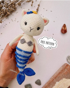Cat head mermaid crochet pattern