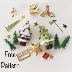 Christmas tree crochet pattern for decoration mini size