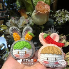 crochet pattern brown hat rabbit, pink hat rabbit.