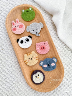 crochet pattern hairpin, pig, frog, elephant, panda, cat, penguin.