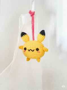 crochet pattern keychain pikachu