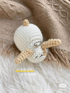 crochet pattern keychain white rabbit brown ears