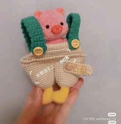 crochet pattern pink pig bag.