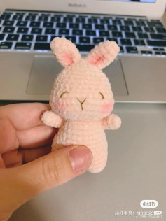 crochet pattern pink rabbit, long ears.