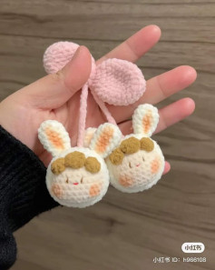 crochet pattern rabbit cherry
