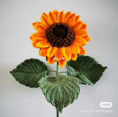 Crochet pattern Sunflower plant.