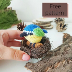 crochet the bird in the nest