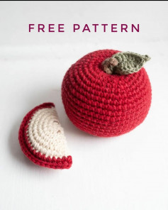 free crochet pattern red apple, green leaves