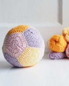 free crochet pattern seven color ball