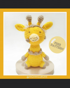 free crochet pattern yellow giraffe.