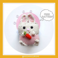 Free pattern pink-eared white rabbit wearing pink pants.