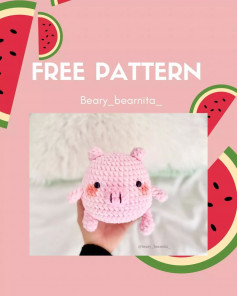 Pink pig crochet pattern, pink cheeks