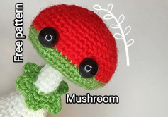 Red hat mushroom crochet pattern with blue fringe