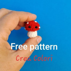 Red hat mushroom crochet pattern with white dots