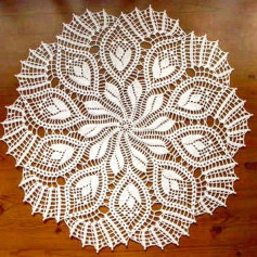 free crochet pattern circle with leaves