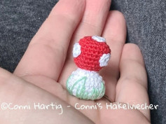 free crochet pattern red hat mushroom