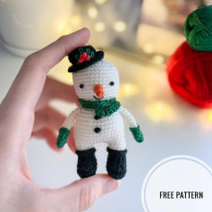 free crochet pattern snowman