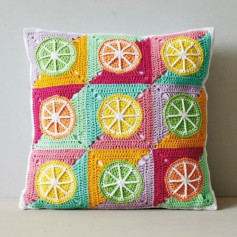 free crochet pattern square pillow.