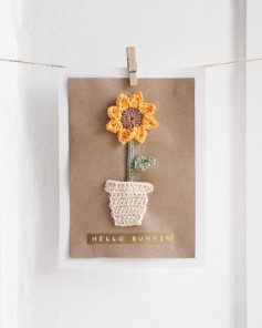free crochet pattern sunflower pot.
