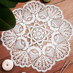 free crochet pattern three-pointed circle